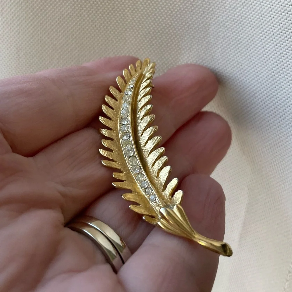 Vintage Coro Gold Feather Crystal Brooch